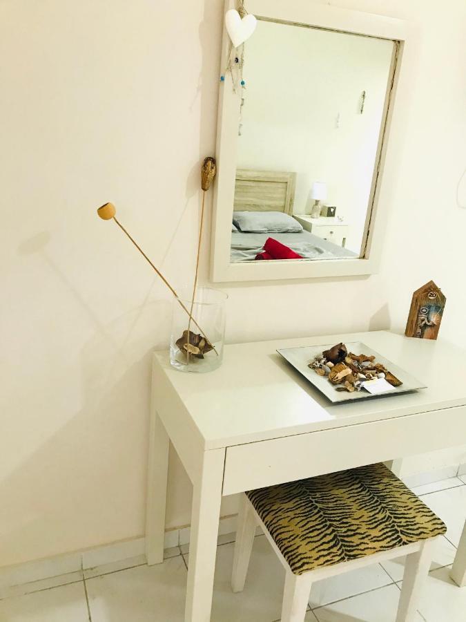 Seaview Apartments Anavyssos Ngoại thất bức ảnh