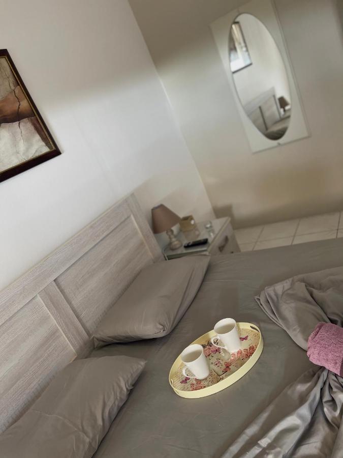 Seaview Apartments Anavyssos Ngoại thất bức ảnh